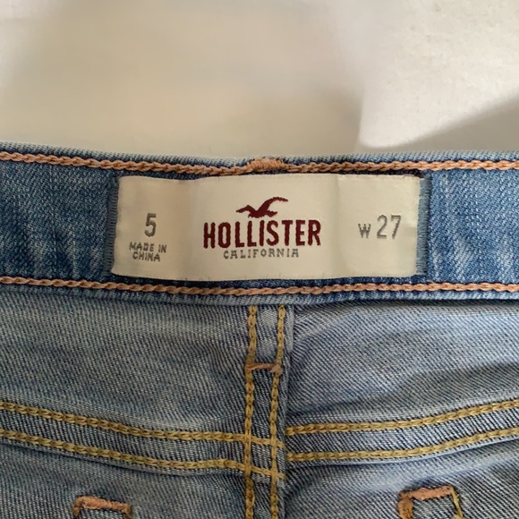 LIGHT WASHED HOLLISTER SHORTS!! - Picture 4 of 5